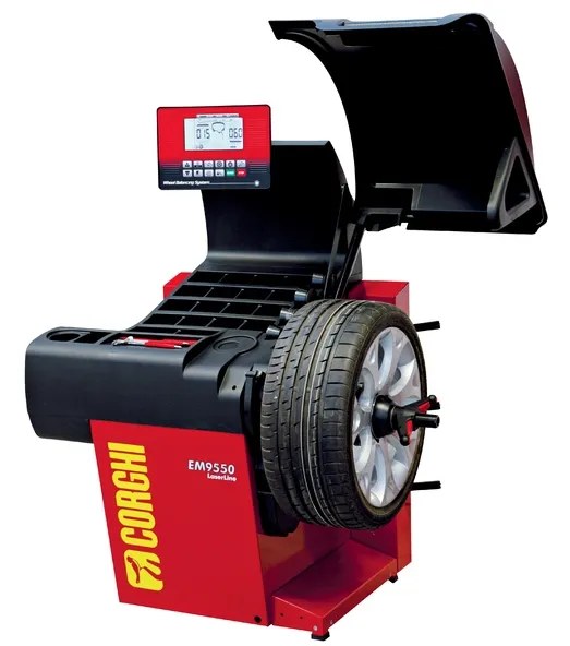 Corghi wheel balancing machine